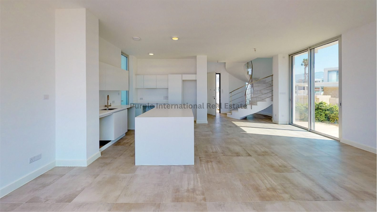 4 bedrooms Villa in Coral Bay, Pegeia, Paphos, Cyprus No. 37610