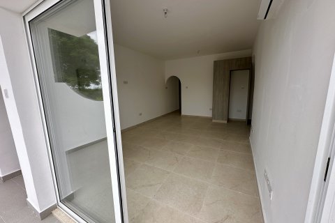 2 bedrooms Townhouse in Paphos,  No. 49409 8