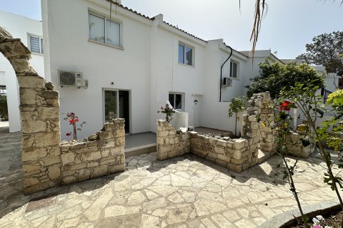 2 bedrooms Townhouse in Paphos,  No. 49409 3
