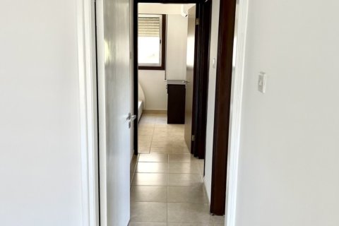 3 bedrooms Apartment in Larnaca, Larnaka,  No. 40638 2