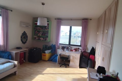 4 bedrooms Townhouse in Larnaka,  No. 40637 25