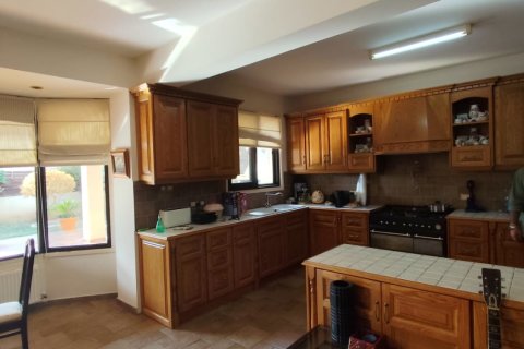 4 bedrooms Townhouse in Larnaka,  No. 40637 12