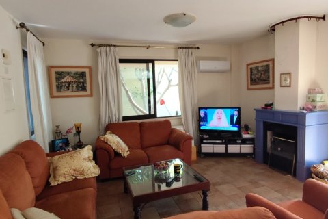 4 bedrooms Townhouse in Larnaka,  No. 40637 14