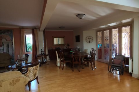 4 bedrooms Townhouse in Larnaka,  No. 40637 7