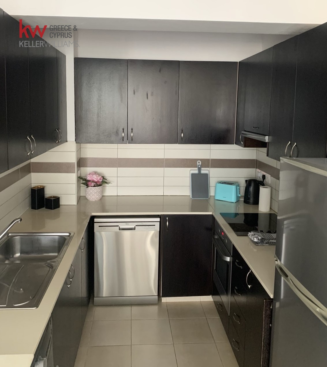 2 bedrooms Apartment in Larnaca, Larnaka, Cyprus No. 40639