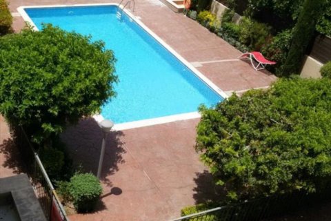 3 dormitorios Apartamento en Limassol,  No. 38340 2