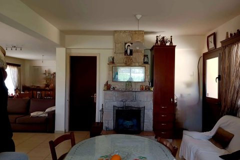 3 bedrooms Villa in Agios Therapon, Limassol, No. 43566 6