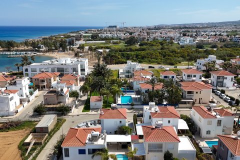2 bedrooms Villa in Paralimni, Ammochostos,  No. 50190 25