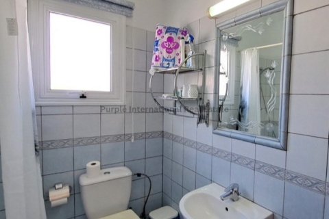 2 bedrooms Villa in Paralimni, Ammochostos,  No. 50190 4