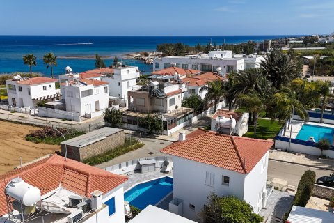 2 bedrooms Villa in Paralimni, Ammochostos,  No. 50190 26