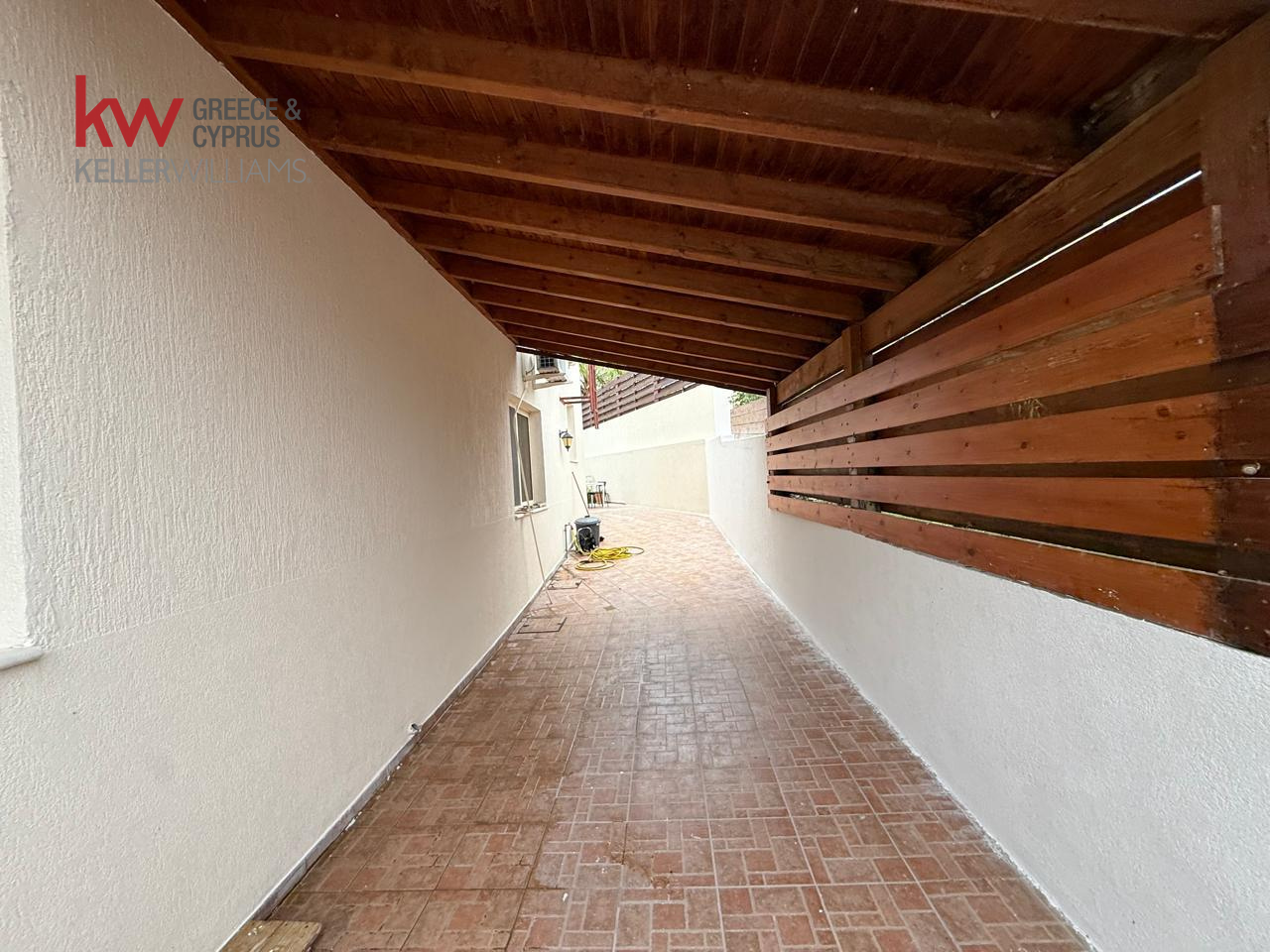 130m2 Townhouse in Parekklisia, Limassol, Cyprus No. 40506