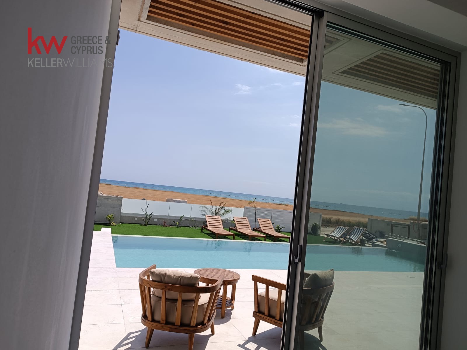 4 dormitorios Villa en Pervolia, Larnaka, Chipre No. 40503