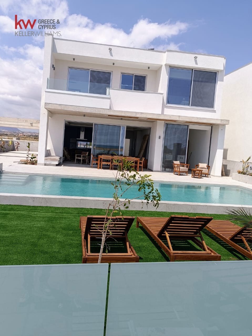 4 dormitorios Villa en Pervolia, Larnaka, Chipre No. 40503