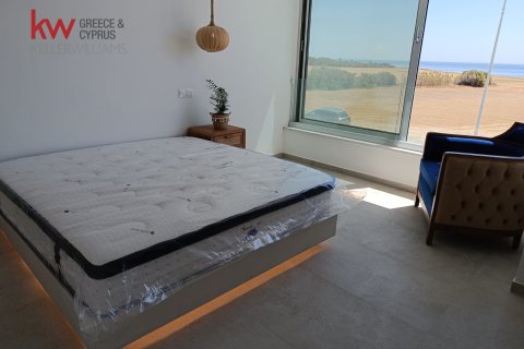 4 bedrooms Villa in Pervolia, Larnaka, No. 40503 16