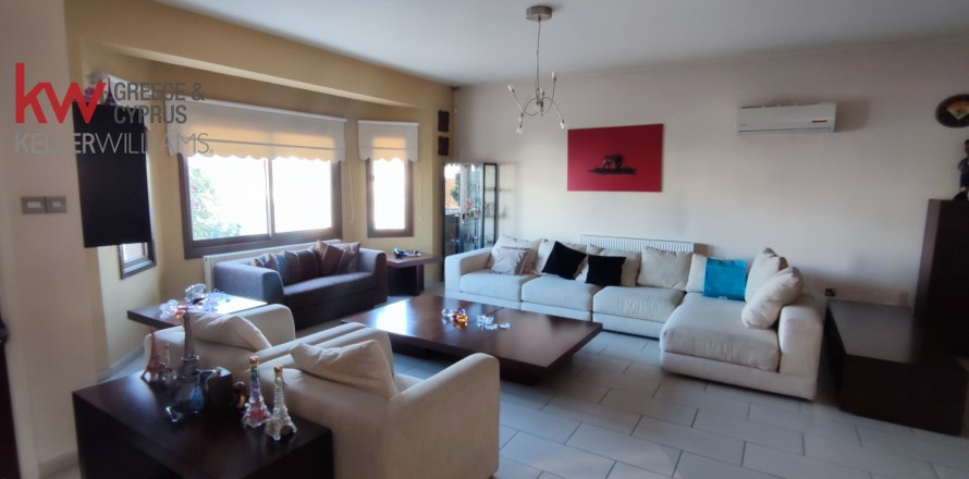 4 bedrooms Townhouse in Lakatamia, Nicosia,  No. 40501