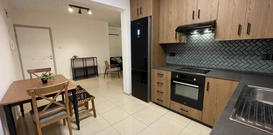 2 bedrooms Apartment in Larnaca, Larnaka,  No. 40505