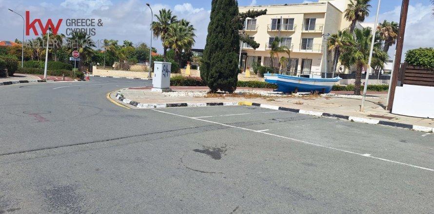 Квартира с 3 спальнями в Перволия, Ларнака,  № 40507