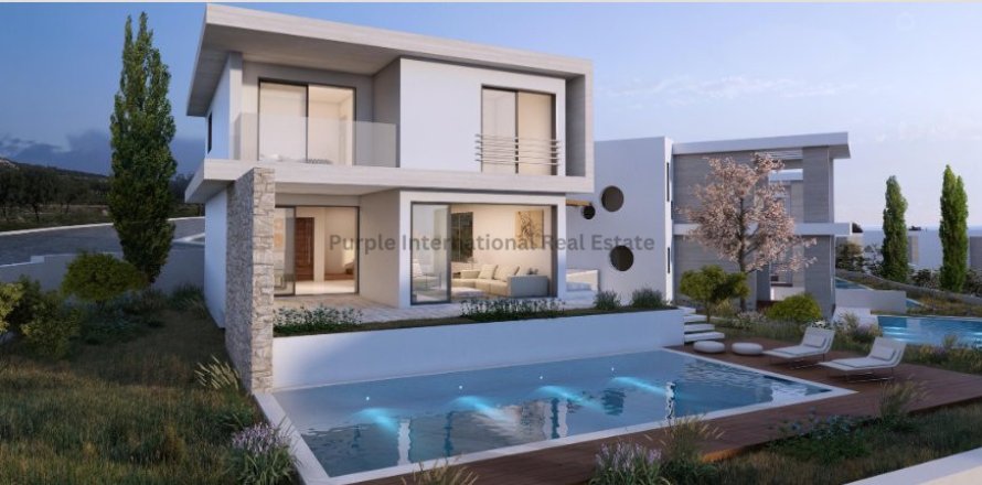 3 bedrooms Villa in Pegeia, Paphos,  No. 8435