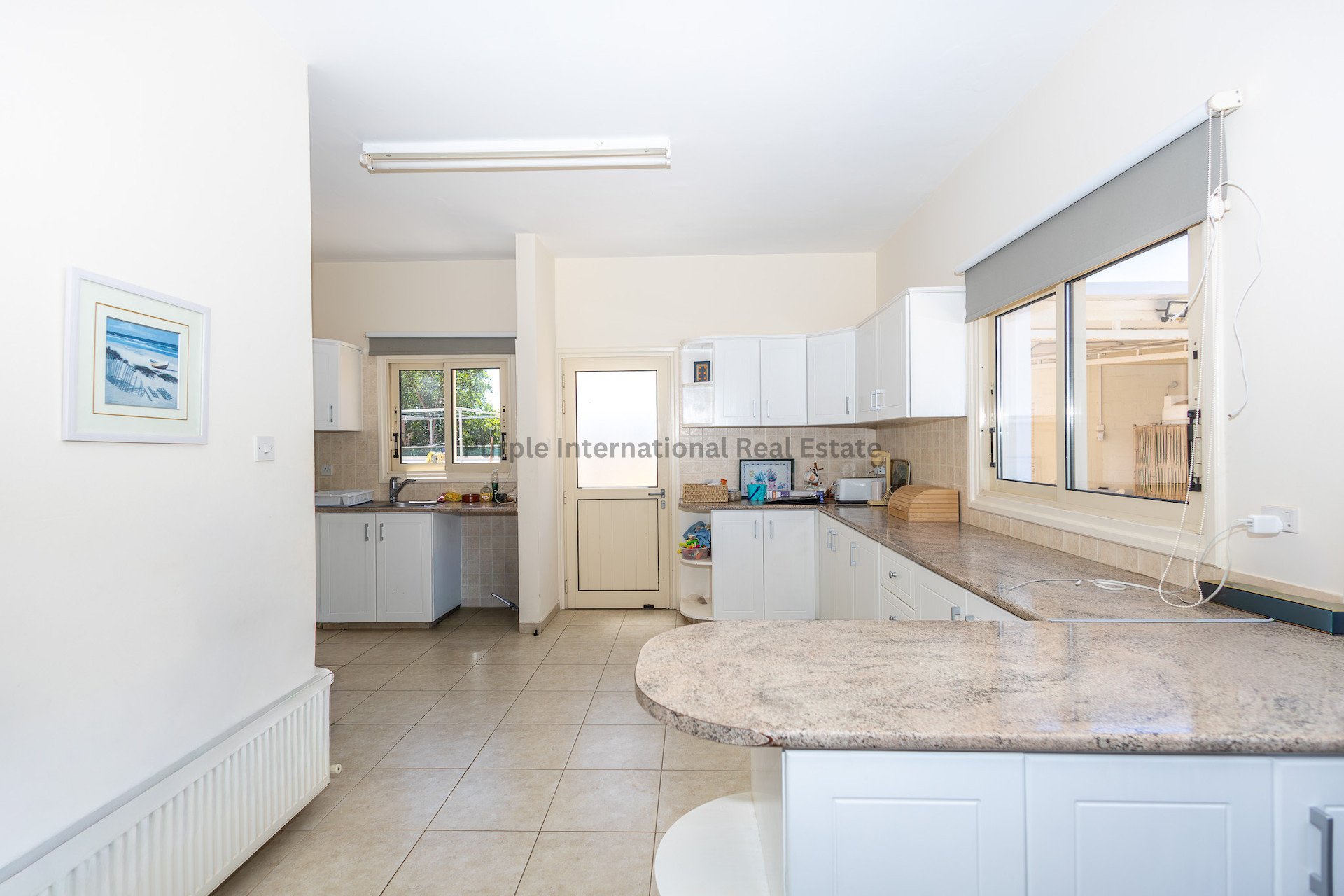 4 bedrooms Villa in Paralimni, Ammochostos, Cyprus No. 36613