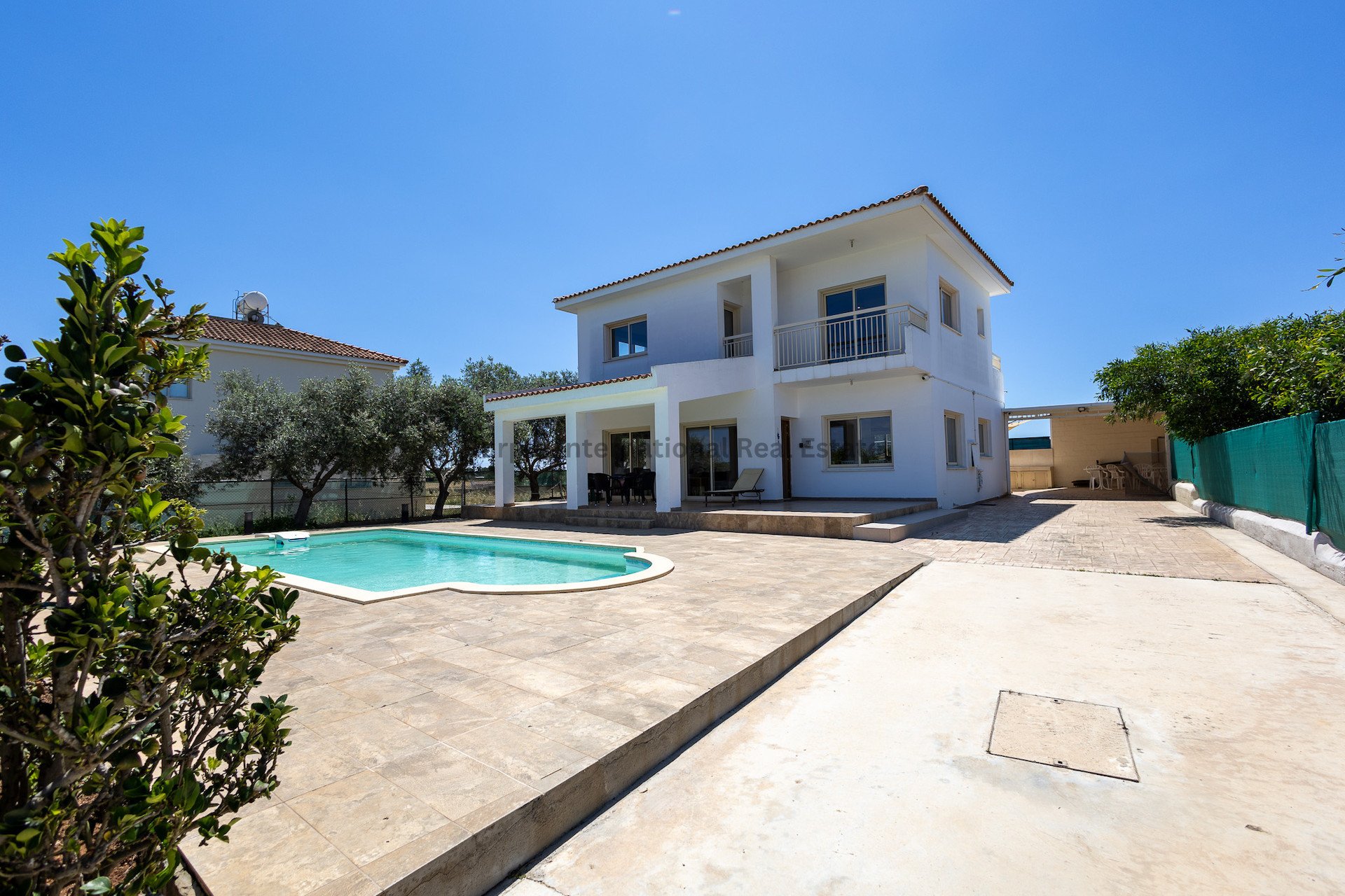 4 bedrooms Villa in Paralimni, Ammochostos, Cyprus No. 36613