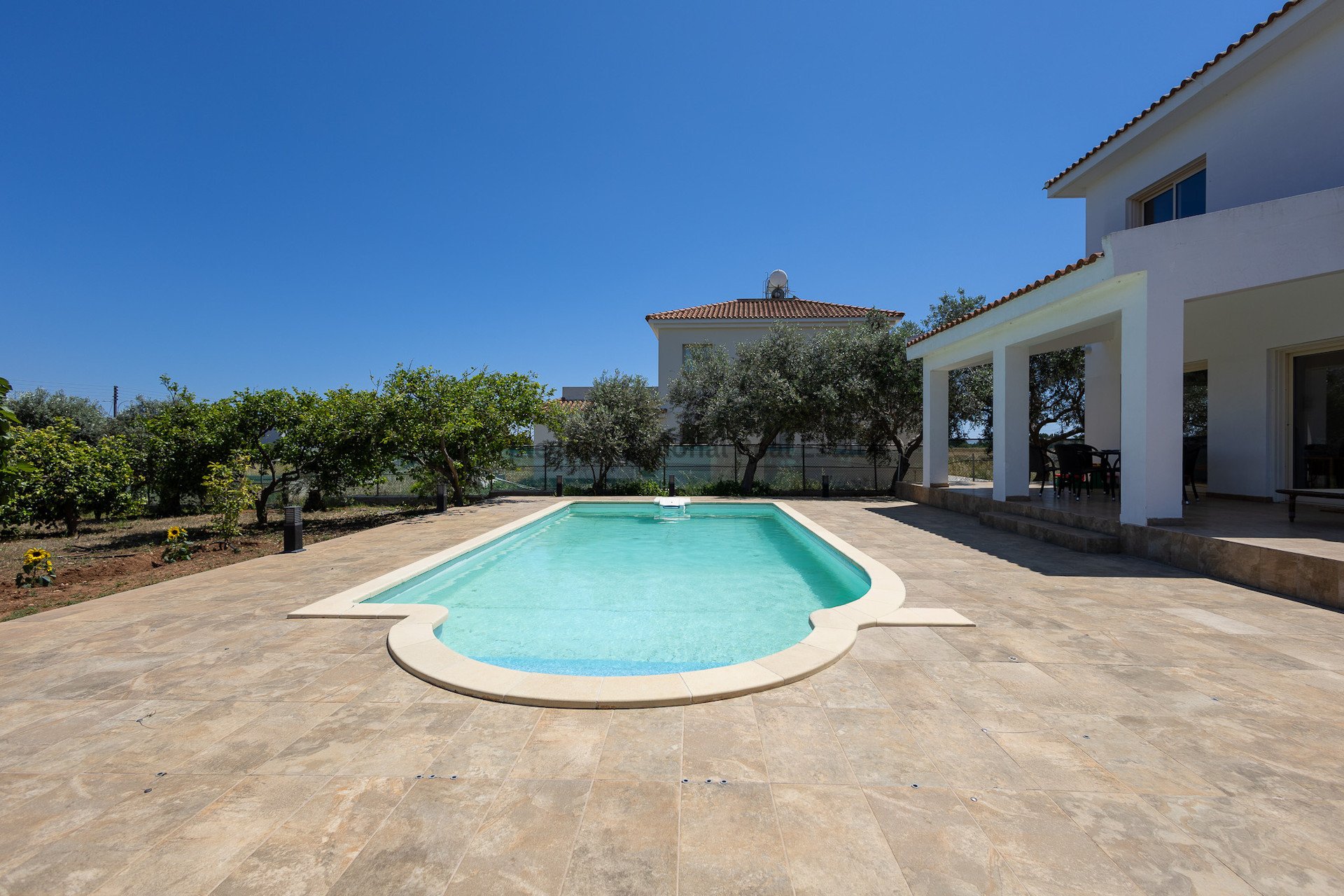4 bedrooms Villa in Paralimni, Ammochostos, Cyprus No. 36613