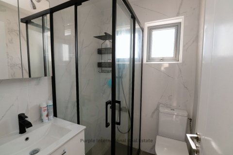 Квартира с 3 спальнями в Паралимни, Аммохостос, Кипр № 36612 9