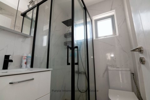 Квартира с 3 спальнями в Паралимни, Аммохостос, Кипр № 36612 16