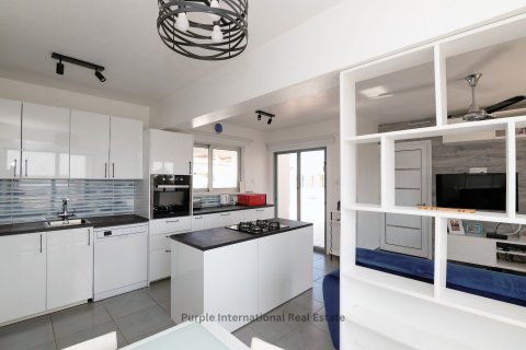 Квартира с 3 спальнями в Паралимни, Аммохостос, Кипр № 36612 2