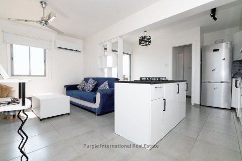Квартира с 3 спальнями в Паралимни, Аммохостос, Кипр № 36612 19