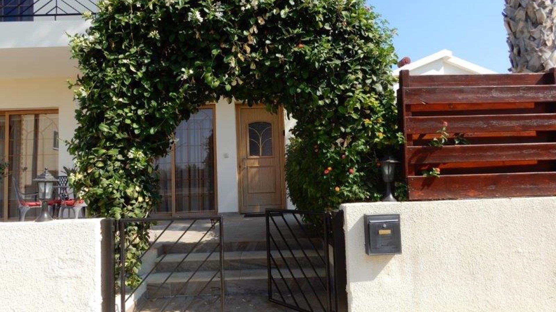 3 bedrooms Villa in Coral Bay, Pegeia, Paphos, Cyprus No. 25784