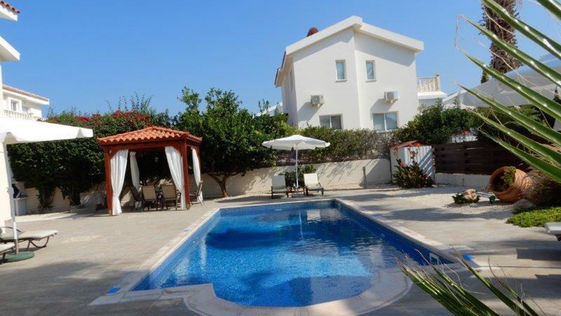 3 bedrooms Villa in Coral Bay, Pegeia, Paphos, Cyprus No. 25784