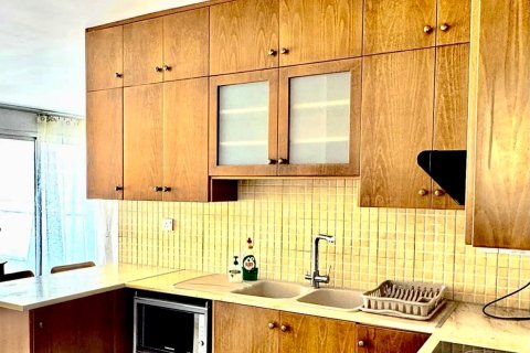 3 bedrooms Apartment in Livadia, Larnaka,  No. 40115 5