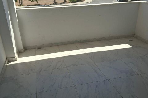 2 bedrooms Apartment in Larnaca, Larnaka,  No. 40121 7