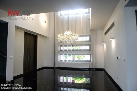 5 bedrooms Villa in Agios Mamas, Limassol,  No. 40118 15