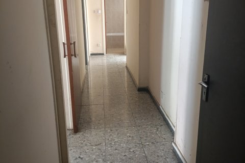 3 bedrooms Apartment in Larnaca, Larnaka, No. 40207 4