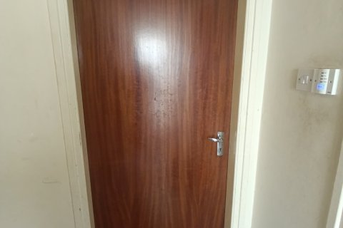 3 bedrooms Apartment in Larnaca, Larnaka, No. 40207 8