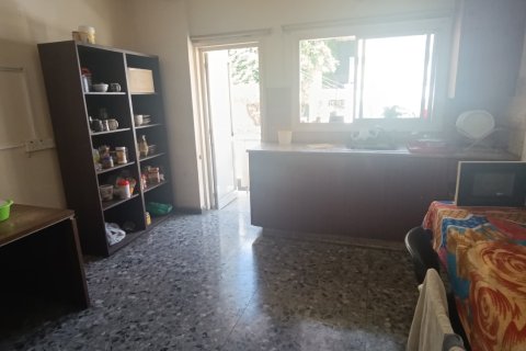 3 bedrooms Apartment in Larnaca, Larnaka, No. 40207 9