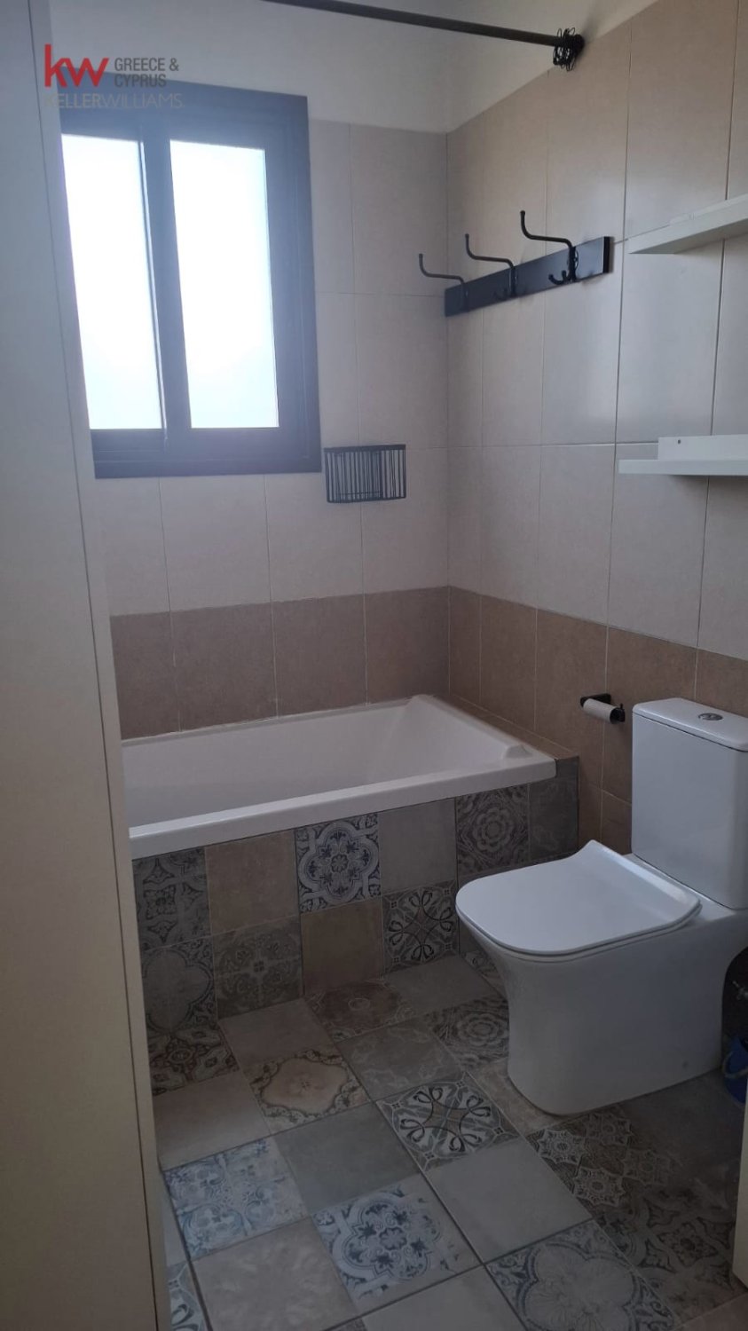 Квартира с 2 спальнями в Кити, Ларнака, Кипр № 40211