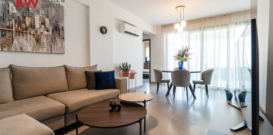 2 bedrooms Apartment in Larnaca, Larnaka,  No. 40210