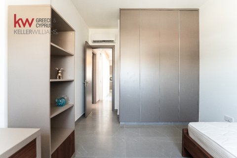 2 bedrooms Apartment in Larnaca, Larnaka,  No. 40210 8