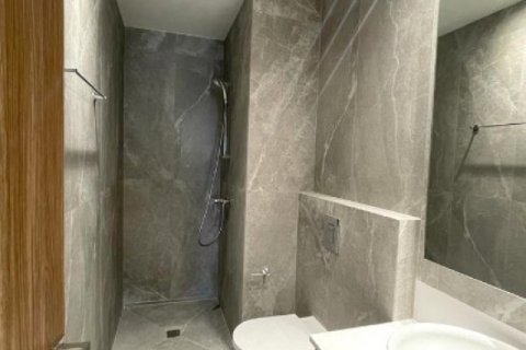 Квартира с 4 комнатами в Никосия,  № 38944 8