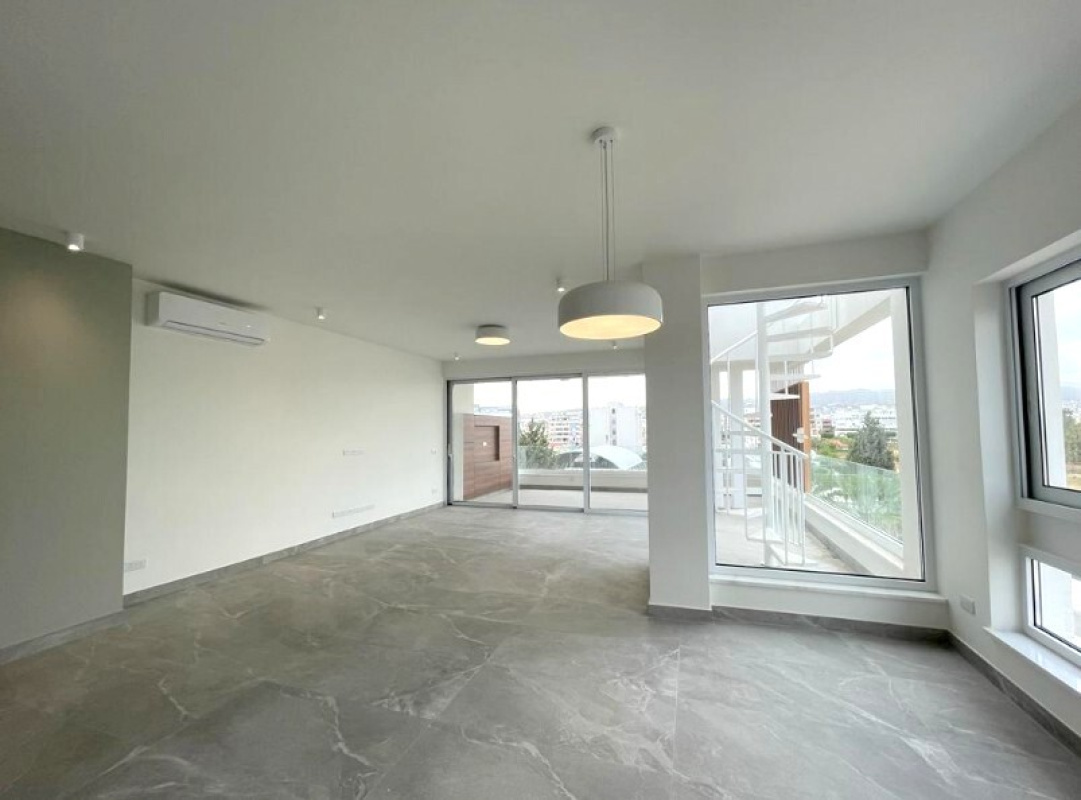 4 habitaciones Apartamento en Nicosia, Chipre No. 38944