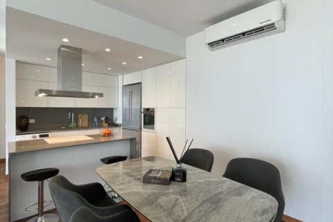 4 rooms Apartment in Limassol,  No. 38943 3