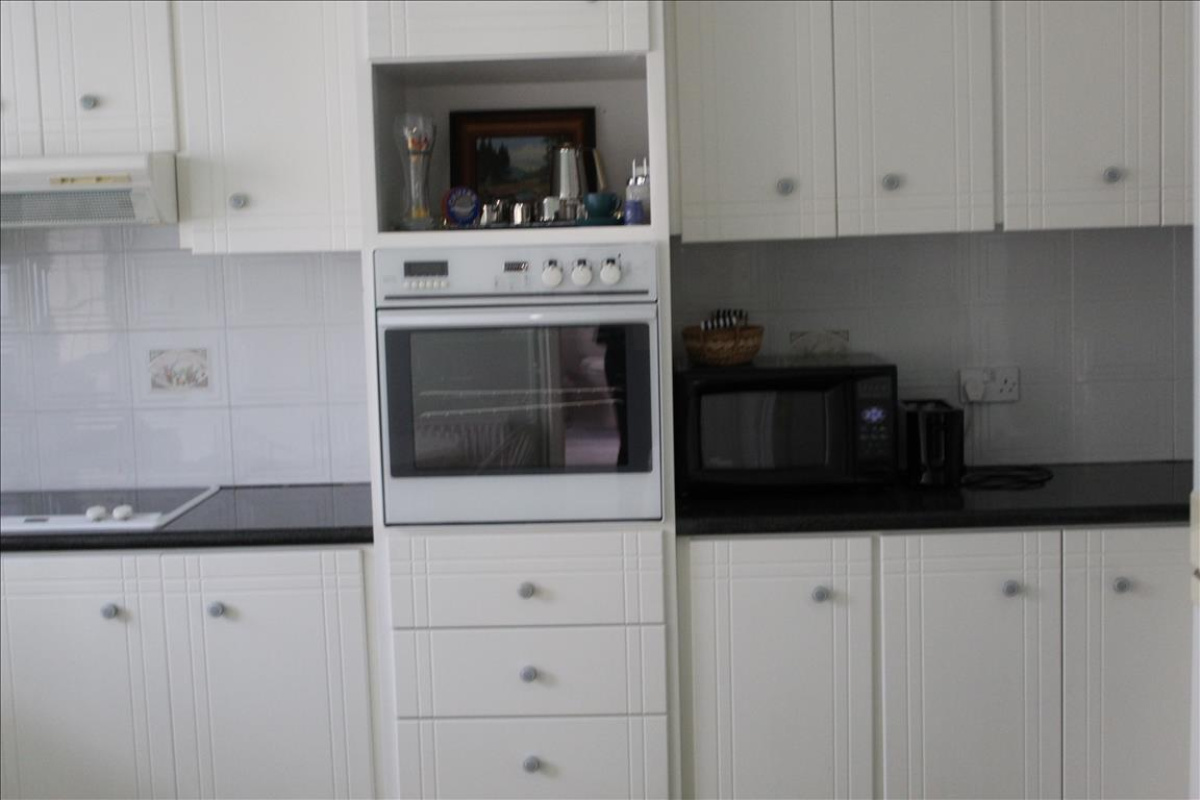 4 bedrooms Apartment in Limassol, Cyprus No. 38529