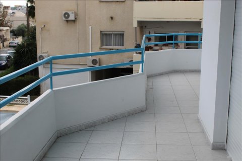 4 bedrooms Apartment in Limassol,  No. 38529 8