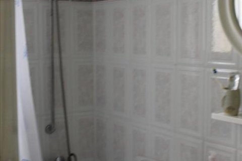 4 bedrooms Apartment in Limassol,  No. 38529 7