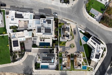 4 bedrooms Villa in Agios Athanasios, Limassol,  No. 47195 11