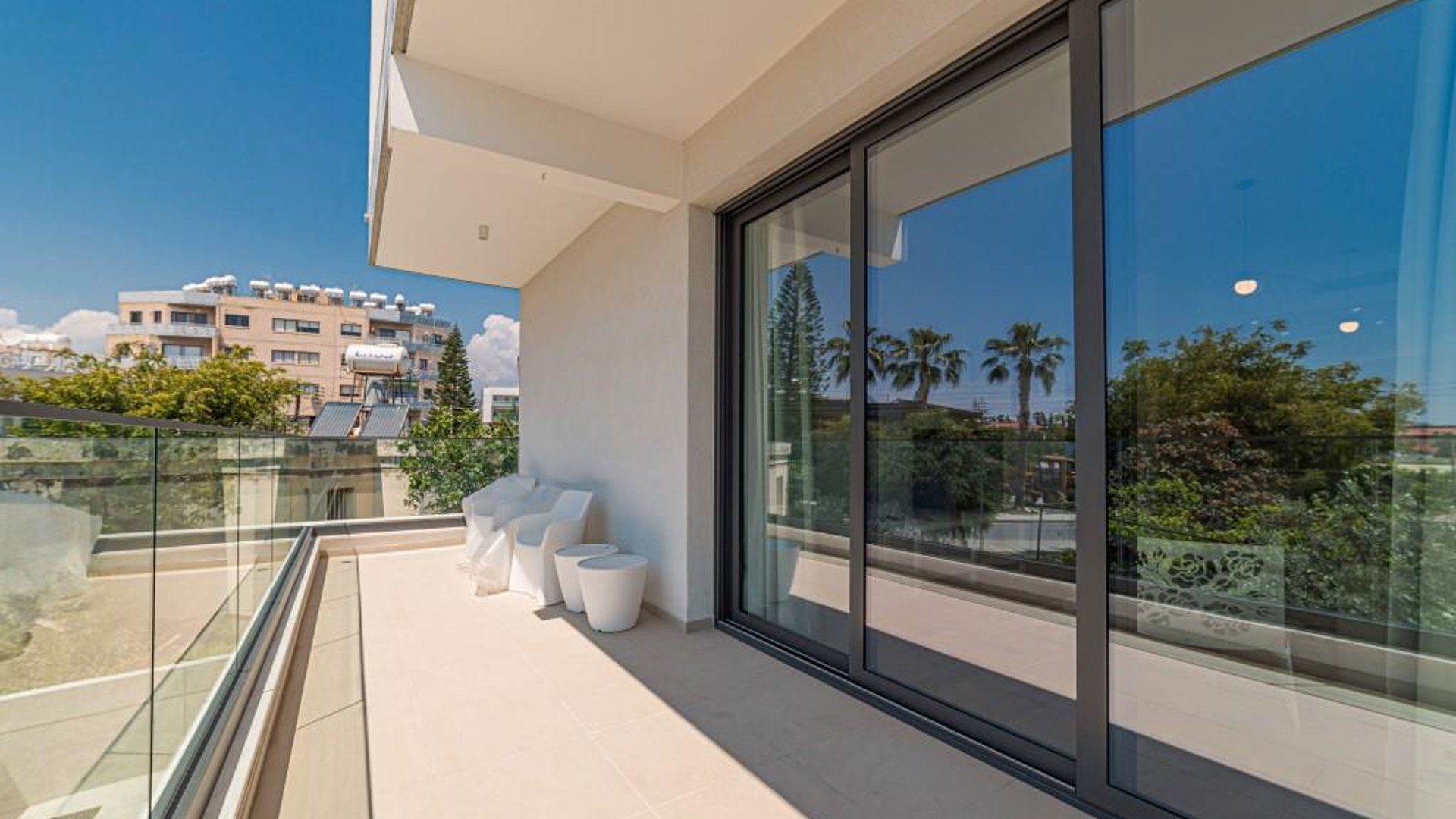 2 bedrooms Apartment in Papas, Limassol, Cyprus No. 30241