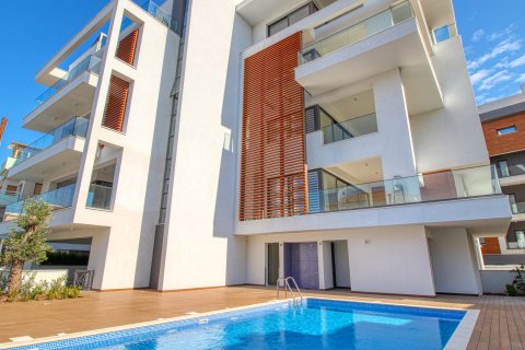 3 bedrooms Apartment in Papas, Limassol, Cyprus No. 30242