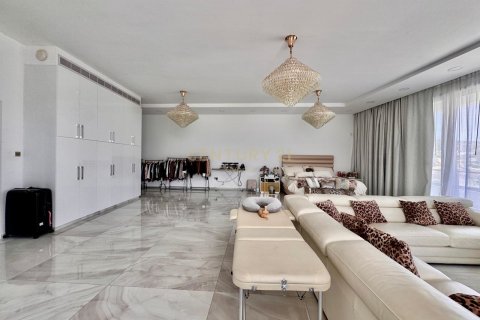 Вилла с 7 спальнями в Пареклисия, Лимасол,  № 53741 11
